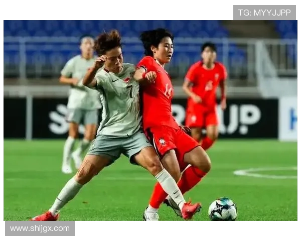 紧张激烈的比赛最终以比分分差决定胜负,双方展开精彩较量至最后一刻 紧张激烈的比赛最终以比分分差决定胜负,双方展开精彩较量至最后一刻