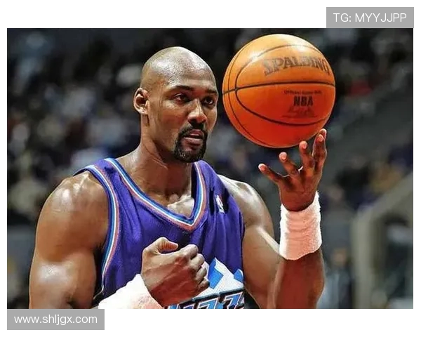 从邮差到传奇探秘卡尔马龙如何以勤奋与坚毅铸就篮球不朽神话