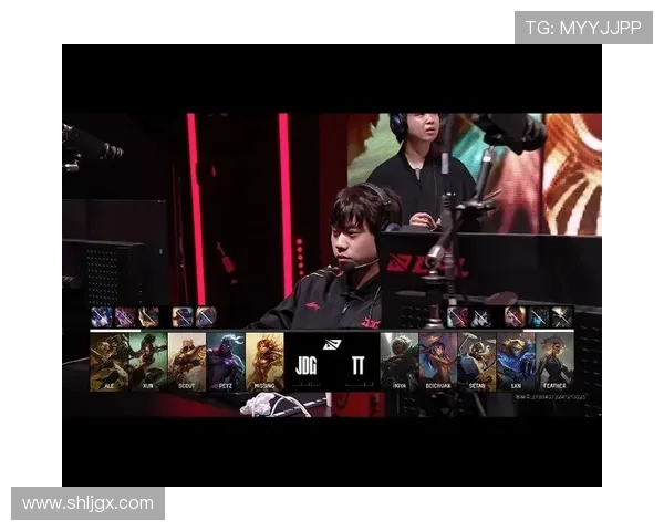 电竞大赛全程战报：击败对手，夺取胜利！