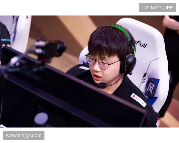 CSGO战术分析：RNG包夹策略的成功与失败之道